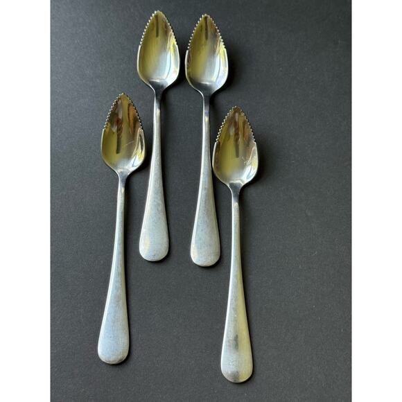 Vintage Set (4) Serrated Fruit Grapefruit Spoons 6" Tableware Stainless Steel - Picture 3 of 3